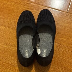 Allbirds Women's Black Flats - size 5